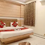 Hotel Klick International - 2 Min Walking From New Delhi Railway Station